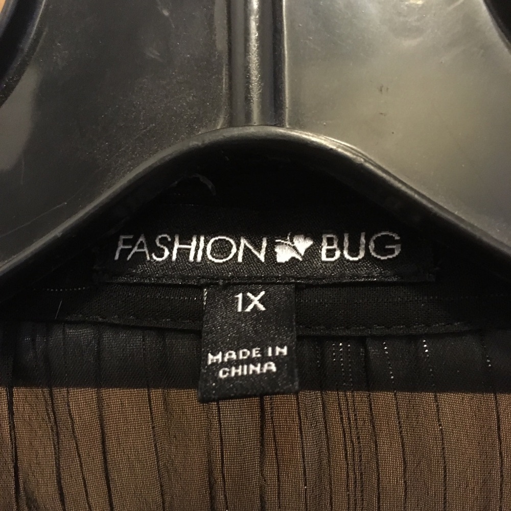 Fashion bug sheer black button front blouse 1x - Picture 2 of 5